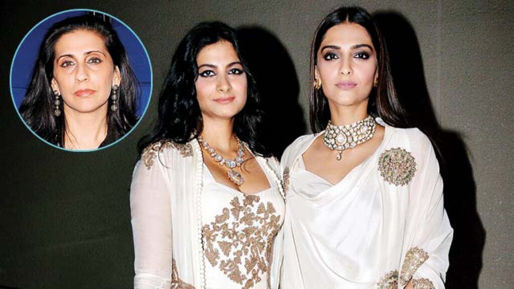 rhea kapoor mom