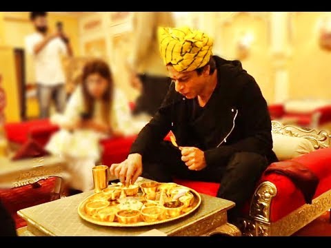 srk eating