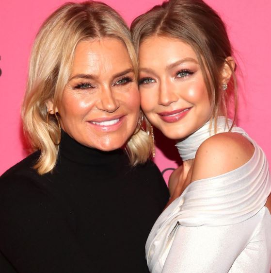 Yolanda Hadid Networth ,Career, bio,Family, Education, Wiki, Affairs - Yolanda Hadid Net Worth: Model Mom & Real Estate Power